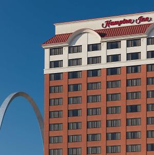 Hampton Inn St Louis- At The Arch Σαιντ Λούις Exterior photo