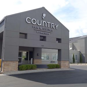 Country Inn & Suites By Radisson, Wichita East, Ks Exterior photo