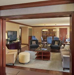 Hilton Raleigh North Hills Ξενοδοχείο Interior photo
