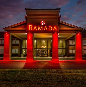 Ramada By Wyndham Tuscaloosa Ξενοδοχείο Exterior photo