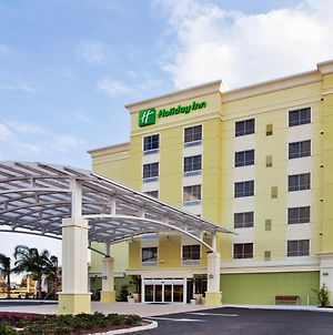 Holiday Inn - Sarasota Bradenton Airport, An Ihg Hotel Σεϊρασότα Exterior photo