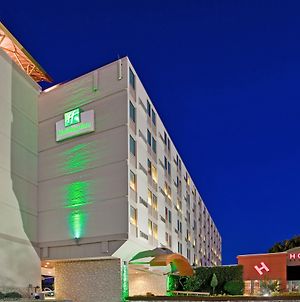 Holiday Inn At The Campus, An Ihg Hotel Μανχάταν Exterior photo