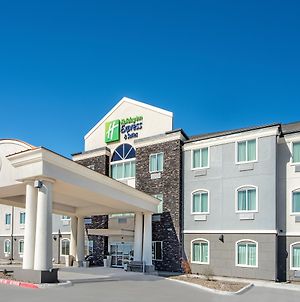 Holiday Inn Express & Suites Monahans I-20 Exterior photo