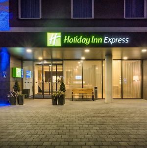 Holiday Inn Express Φριντρισχάφεν Exterior photo