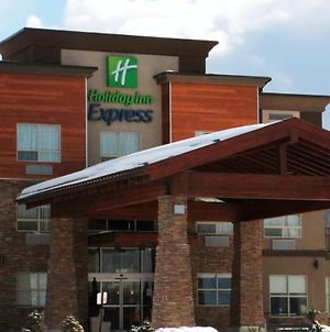 Holiday Inn Express Golden-Kicking Horse Exterior photo