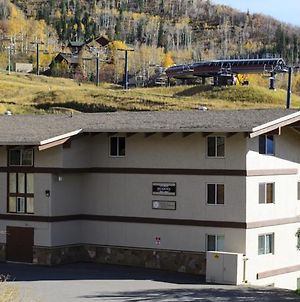 Storm Meadows At Christie Base Ξενοδοχείο Steamboat Springs Exterior photo