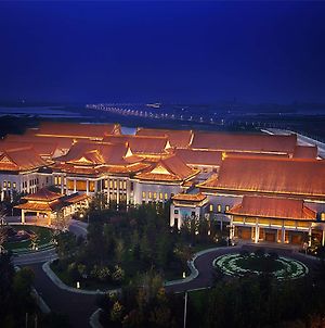 Hilton Tianjin Eco-City Exterior photo