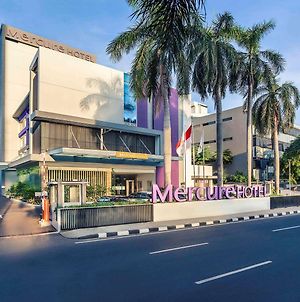 Mercure Jakarta Cikini Ξενοδοχείο Exterior photo