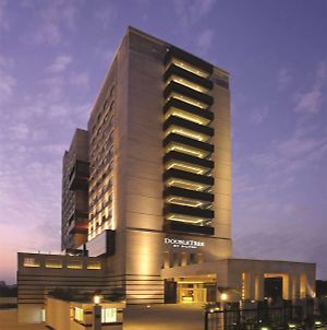 Doubletree By Hilton Hotel Gurgaon - New Delhi Ncr Γκουργκάον Exterior photo