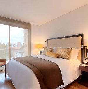 Hotel 93 Luxury Suites By Preferred Μπογκοτά Exterior photo