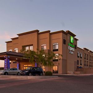 Holiday Inn Express And Suites Oro Valley, An Ihg Hotel Exterior photo