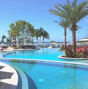 Kimpton Seafire Resort + Spa, An Ihg Hotel Grand Cayman Exterior photo