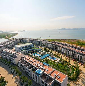 Royal Lotus Halong Resort & Villas Χα Λονγκ Exterior photo
