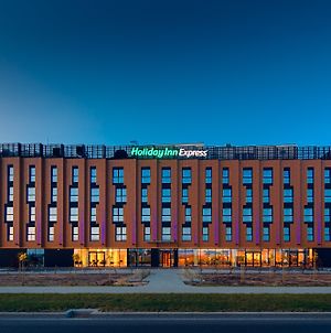 Holiday Inn Express - Rzeszow Airport, An Ihg Hotel Jasionka Exterior photo