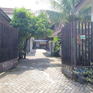 Griya Godean Syariah Yogyakarta Ξενοδοχείο Exterior photo