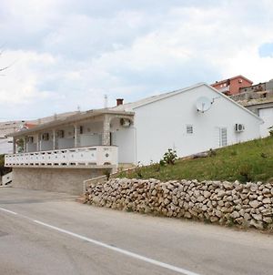 Apartments And Rooms With Parking Space Zubovici, Pag - 6357 Exterior photo