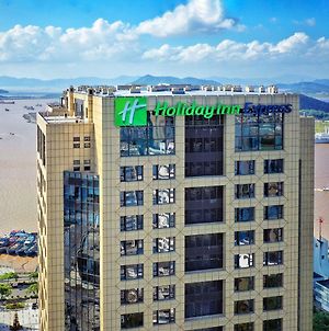 Holiday Inn Express Zhoushan Dinghai, An Ihg Hotel Exterior photo