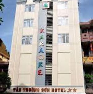 Tan Truong Son Hotel Ντονγκ Χόι Exterior photo