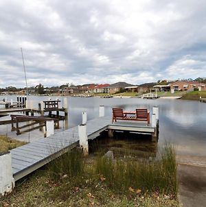 Waterfront For The Whole Family Βίλα Sussex Inlet Exterior photo