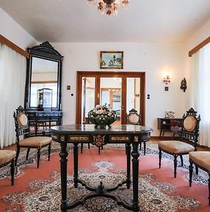 Luxury Mansion In The Heart Of Prince Island Βίλα Κωνσταντινούπολη Exterior photo