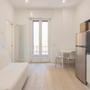 Nuovo Appartamento Sulla Darsena Milano - Gorizia Exterior photo
