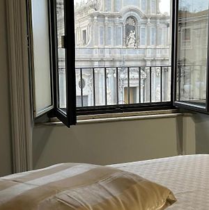 La Finestra Sul Duomo Bed and Breakfast Κατάνια Exterior photo