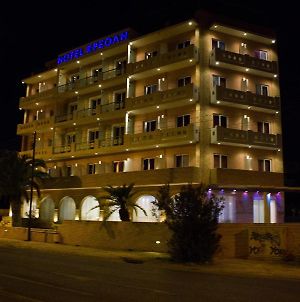 Kreoli Hotel Αθήνα Exterior photo