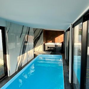 Loft Ravissant Dans Une Maison Basque Διαμέρισμα Ανγκλέ Exterior photo