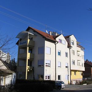 Apartments And Rooms With Wifi Zagreb - 15959 Exterior photo
