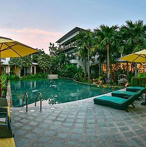 Coco Retreat Phuket Resort And Spa - Sha Plus Exterior photo