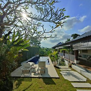 Villa Kimada Munggu Exterior photo