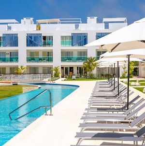 Free Golf Cart And Pool Front Condo At Cana Rock Πούντα Κάνα Exterior photo