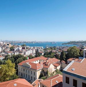 Missafir Historical Flat With Sea View In Beyoglu Διαμέρισμα Κωνσταντινούπολη Exterior photo