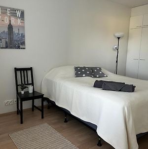 Comfortable One Bedrooom Apartment Nearby Airport Βάνταα Exterior photo