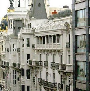 Hostal Delfina Μαδρίτη Exterior photo