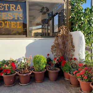 Petra Guests Hotel Ουάντι Μούσα Exterior photo