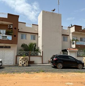 Galle Mayayiwou Διαμέρισμα Somone Exterior photo