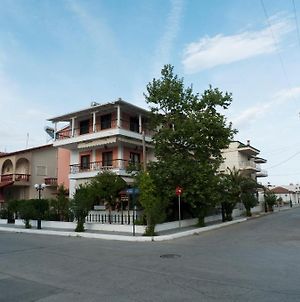 Villa Moras Παραλία Exterior photo