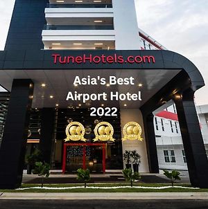 Tune Hotel Klia-Klia2, Airport Transit Hotel Σεπάνγκ Exterior photo