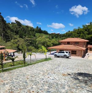 Villa Marinilla Exterior photo
