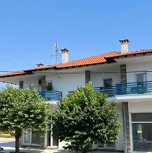 Vassilikos Apartment Φλογητά Exterior photo