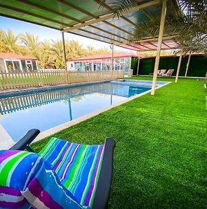Seven Elements - Palm Escape Resort Ρας Αλ Χαιμά Exterior photo