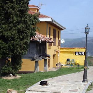 Casa Faruxo Ξενοδοχείο Cangas De Narcea Exterior photo