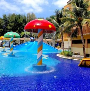 4Pax Gold Coast Morib Resort - Banting Sepang Klia Tanjung Sepat Exterior photo