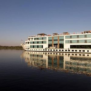 Le Fayan Nile Cruise - Every Thursday From Luxor For 07 & 04 Nights - Every Monday From Aswan For 03 Nights Ξενοδοχείο Exterior photo