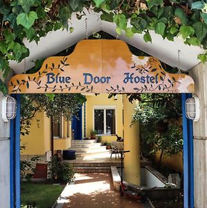 Blue Door Hostel Τίρανα Exterior photo