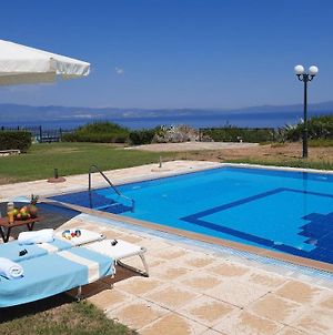 Blue Pastel Villa - Large Shared Pool, Wide Sea View Νέα Ποτίδαια Exterior photo