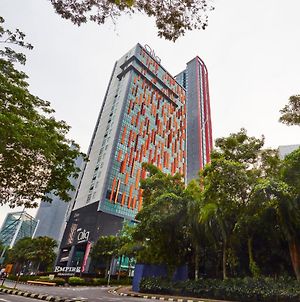 Qliq Damansara Ξενοδοχείο Petaling Jaya Exterior photo