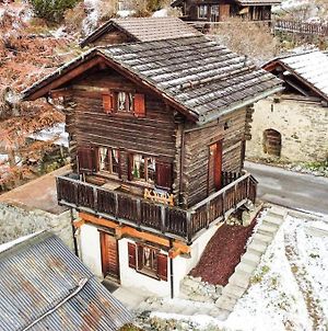 Chalet Bella Vouarda. Cosy Traditional Alpine Stay Ayer Exterior photo