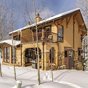 Premier Ski In, Ski Out 3 Bedroom Colorado Vacation Rental Steps From The Ski Slopes With Hot Tub And Pool Άσπεν Exterior photo